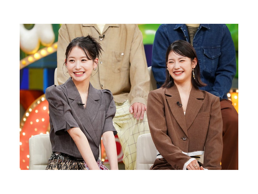 MOMONA（笠原桃奈）、RAN（石井蘭）（C）日本テレビ