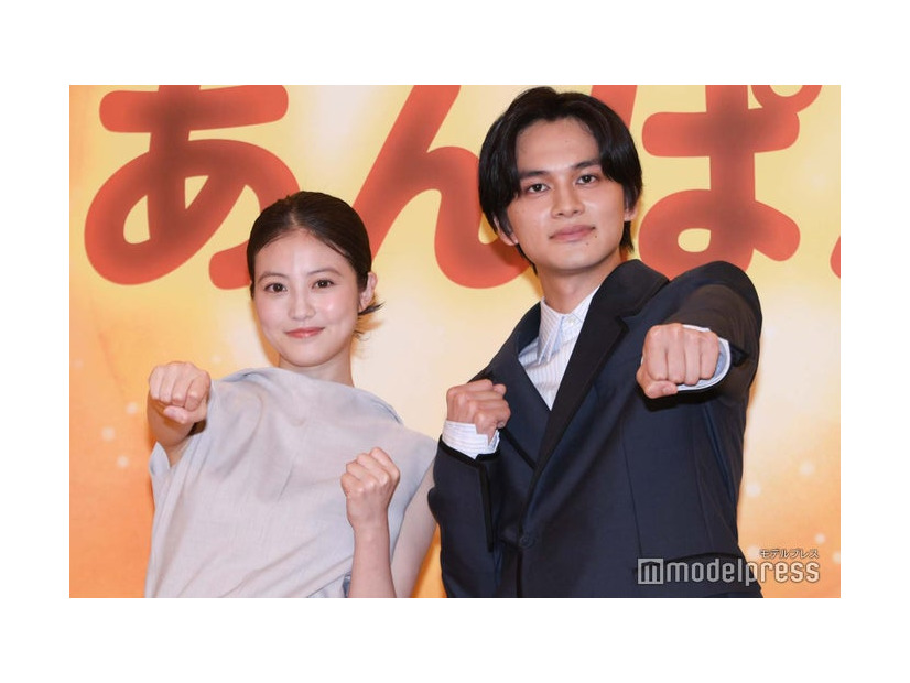 NHK連続テレビ小説「あんぱん」発表会見に出席した今田美桜、北村匠海（C）モデルプレス