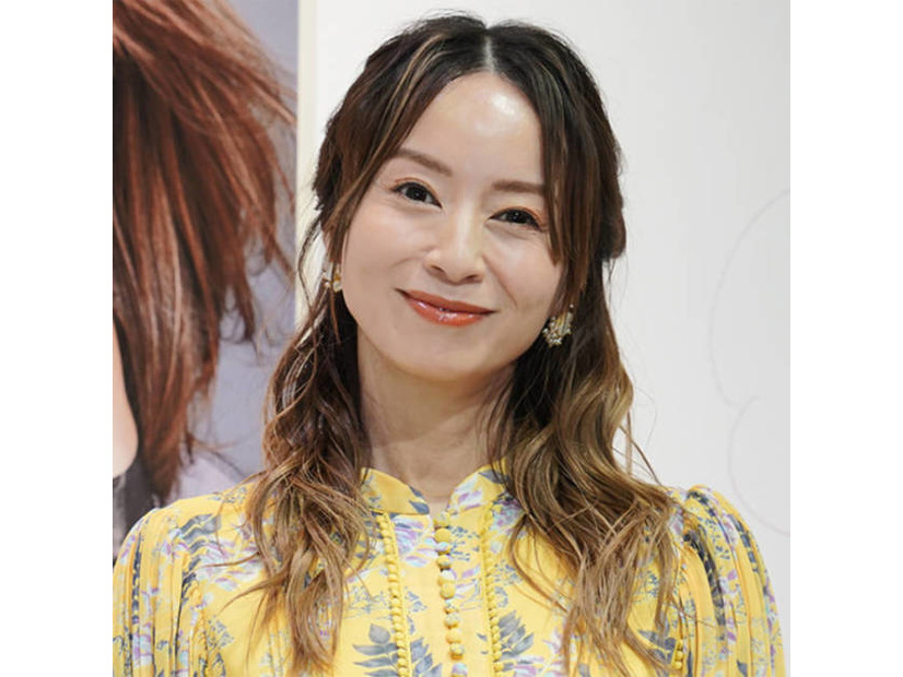 鈴木亜美、1歳長女は歌やダンスが大好き！将来にも思い馳せる「やりたいっていうんだったら…」