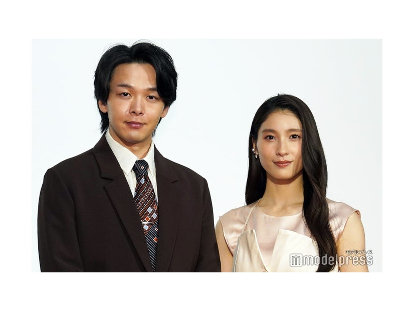 土曜ドラマ「Shrink―精神科医ヨワイ―」の試写会に登壇した中村倫也、土屋太鳳（C）モデルプレス