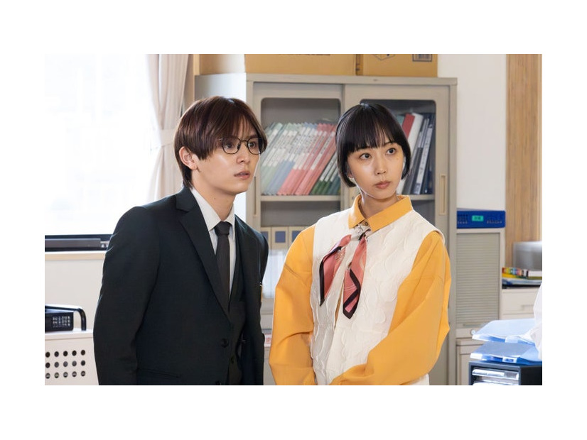 山田涼介、木南晴夏「ビリオン×スクール」第6話より（C）フジテレビ