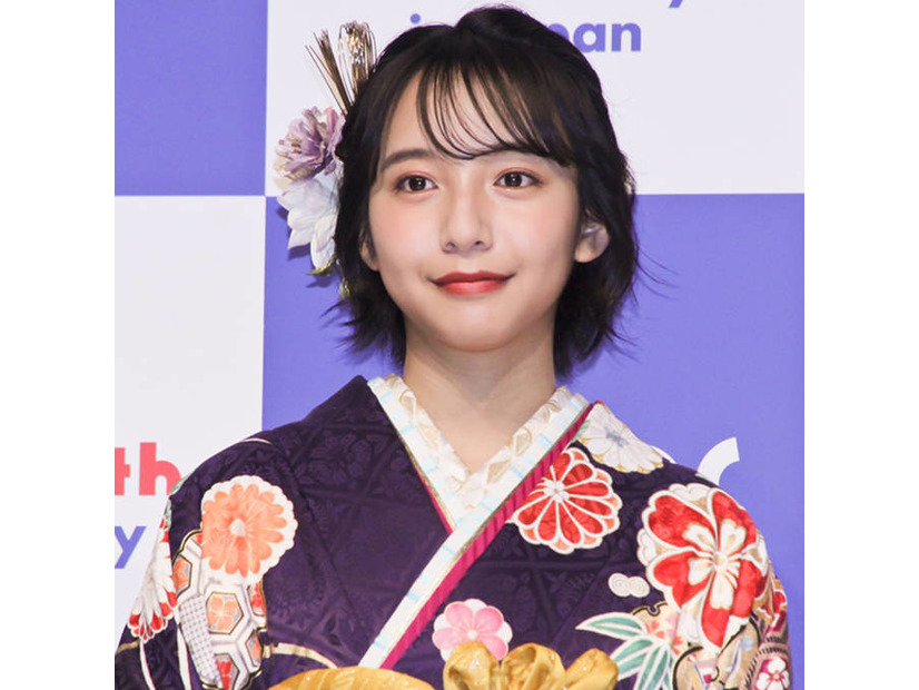 山之内すず、重度の“汗かき体質”で仕事でも一苦労「イケメンの横で1人だけ水溜まり作って」