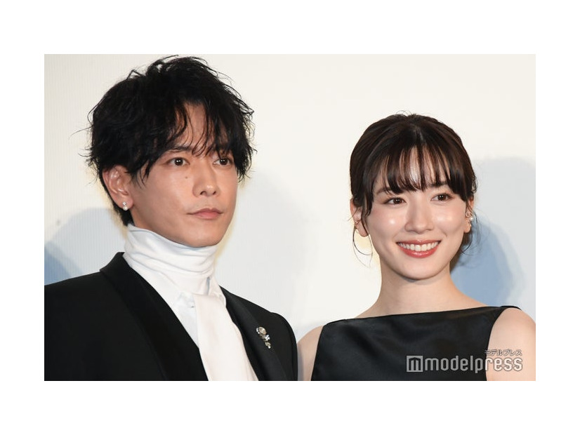 佐藤健、永野芽郁（C）モデルプレス