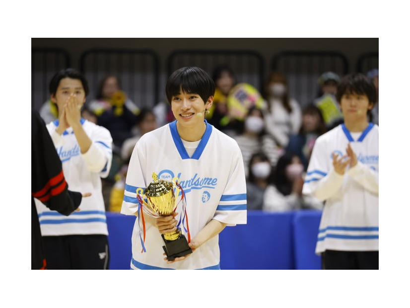 本島純政「最初で最後？！TEAM HANDSOME！冬の大運動会」モデルプレス独占カット（提供写真）