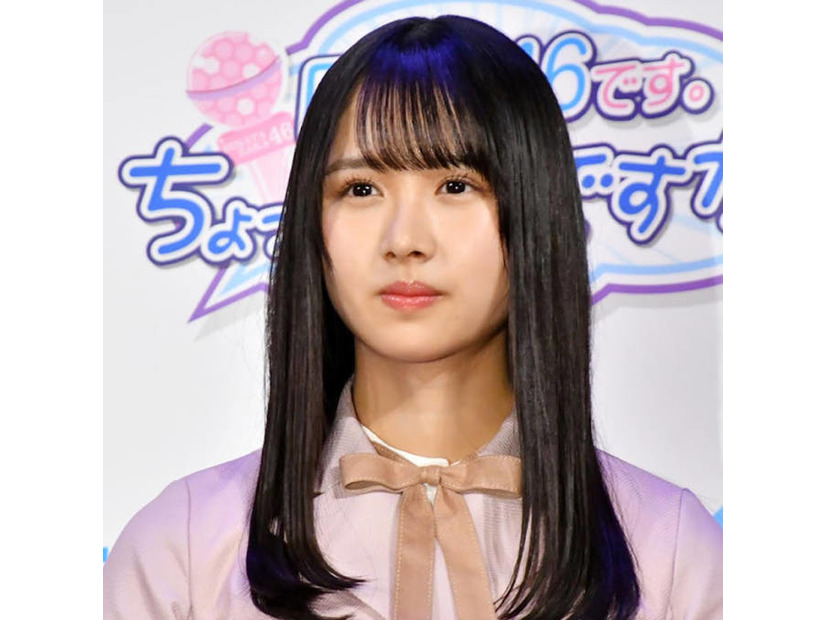 日向坂46上村ひなの、新制服SHOTに絶賛の声「めちゃくちゃかわいい」「可憐で素敵」