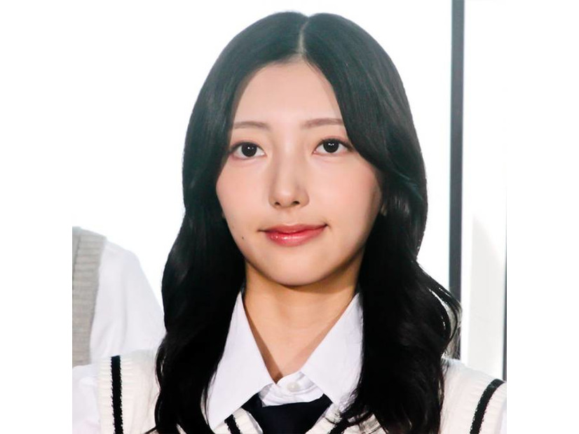 小西夏菜実、“ひなた坂46”メンバーとじゃれ合うオフSHOTに「表情がぶっ刺さる」「目に焼き付けよう」の声