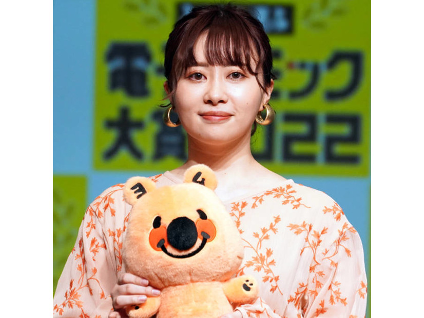 チャンネル登録者数180万人超え！エミリン、多彩な企画＆リアルな発信で人気YouTuberとして躍進