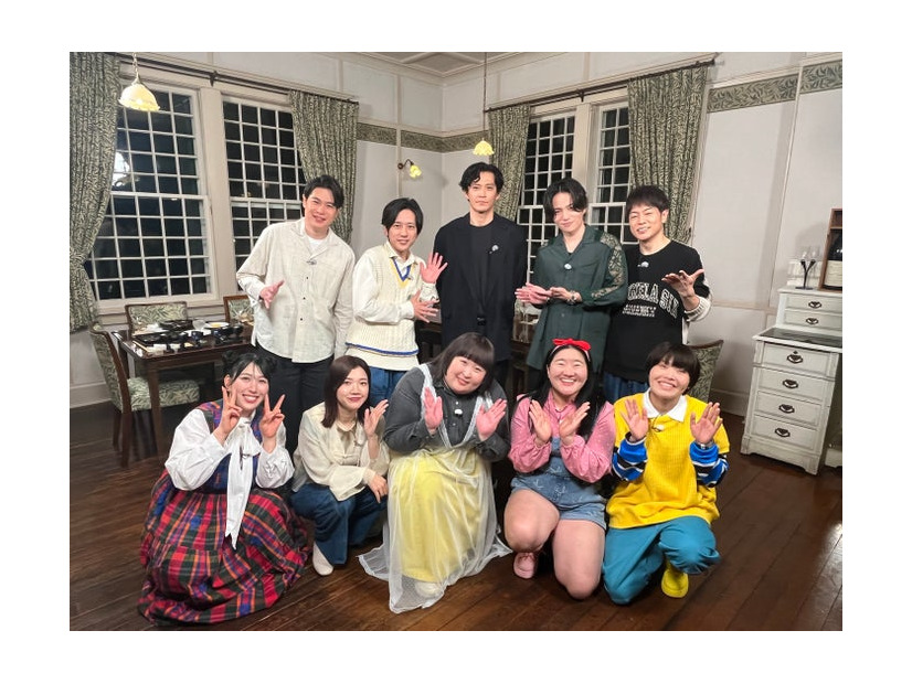 （上段左から）吉村崇、二宮和也、小栗旬、菊池風磨、陣内智則（下段左から）3時のヒロイン、ガンバレルーヤ（C）日本テレビ