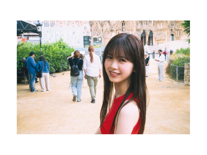 筒井あやめ 1st写真集「感情の隙間」より／撮影：細居幸次郎