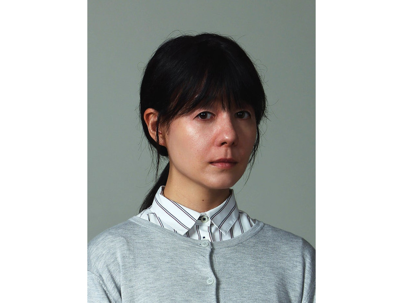 ヒロインの整形前ティザー写真（C）テレビ東京