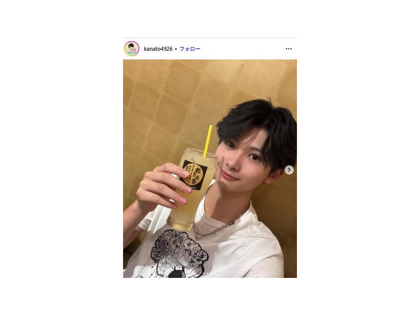 ダウンパーマかける前の河村叶翔／Instagramより