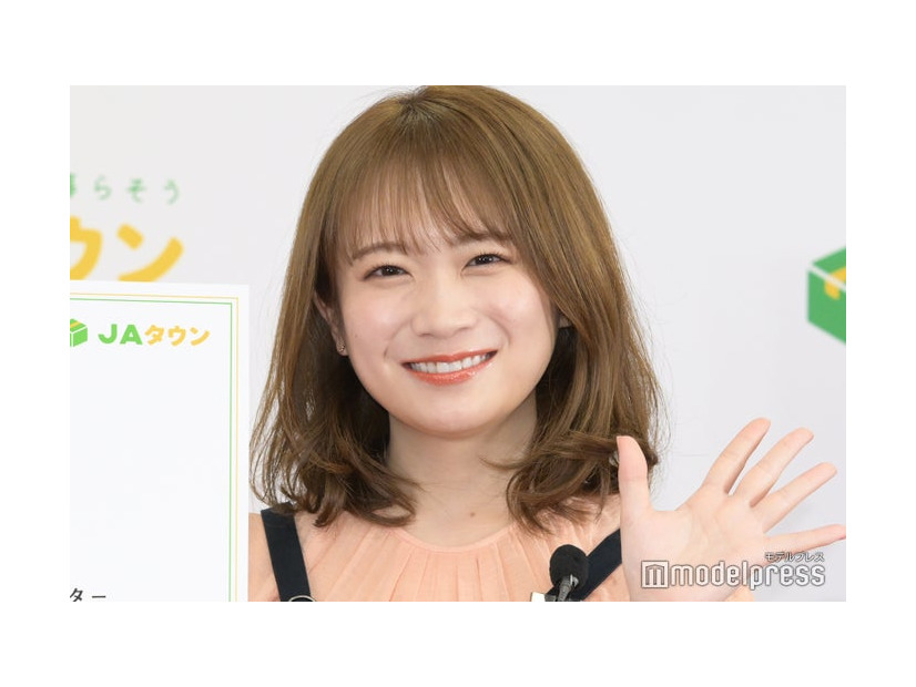 イメチェン前の秋元真夏（C）モデルプレス