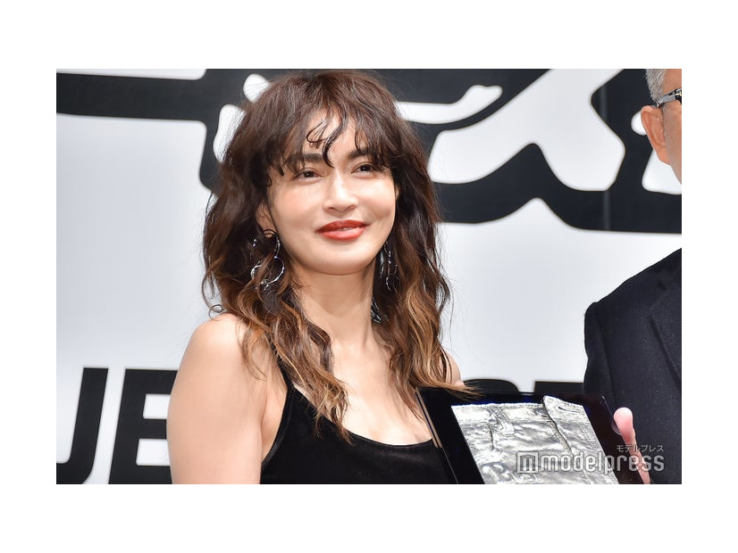 長谷川京子（C）モデルプレス