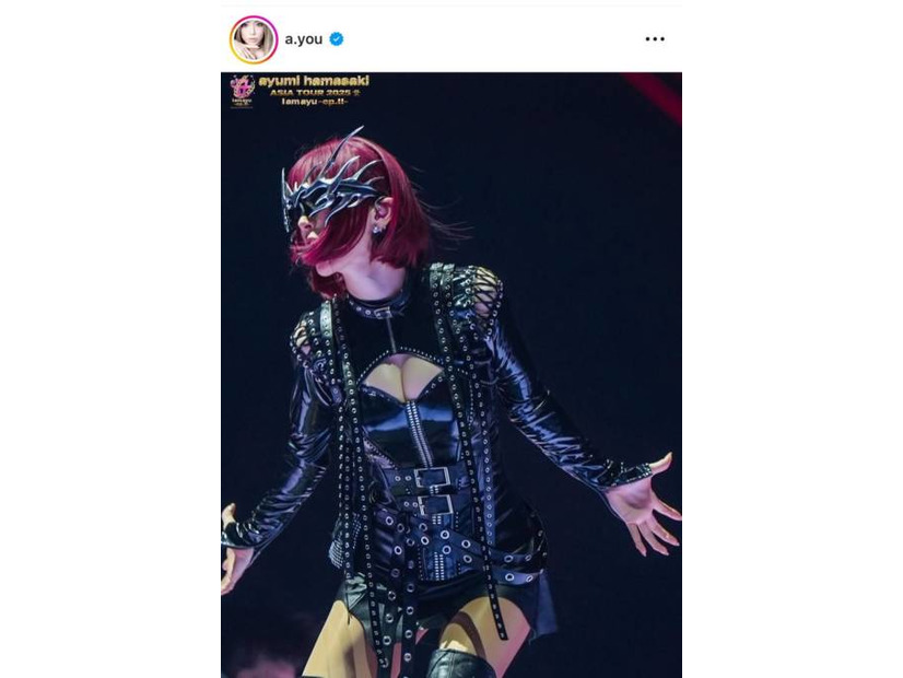 浜崎あゆみ、赤毛ボブ×ボンテージ風衣装のステージSHOTにファン悶絶「破壊力えぐすぎ」「目の保養」