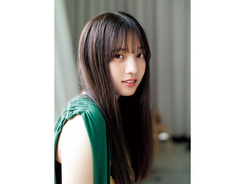 海邉朱莉（画像提供：講談社）