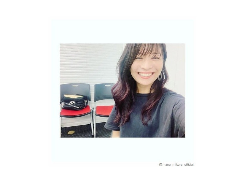 三倉茉奈／三倉茉奈Instagramより