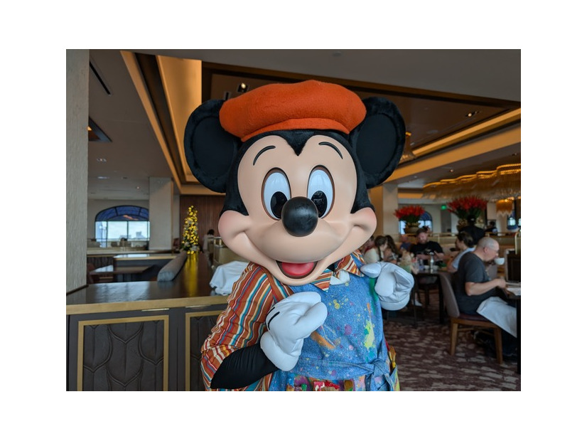 【海外ディズニー】アーティストに扮したミッキーたちと楽しい朝食！人気キャラクター・ダイニングを体験　フロリダ WDW