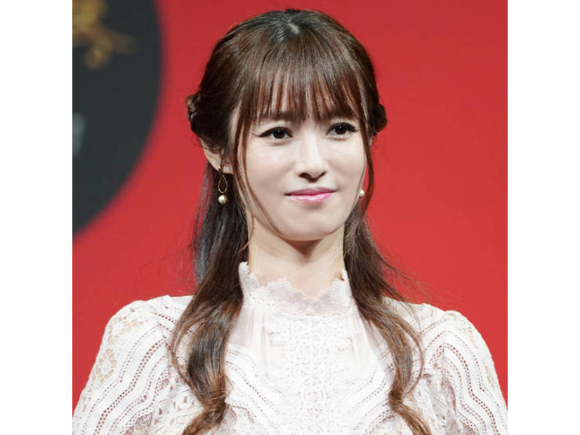 深田恭子、久々インスタ更新！笑顔の近況SHOTにファン歓喜「とっても嬉しいです」「ホントに美人」