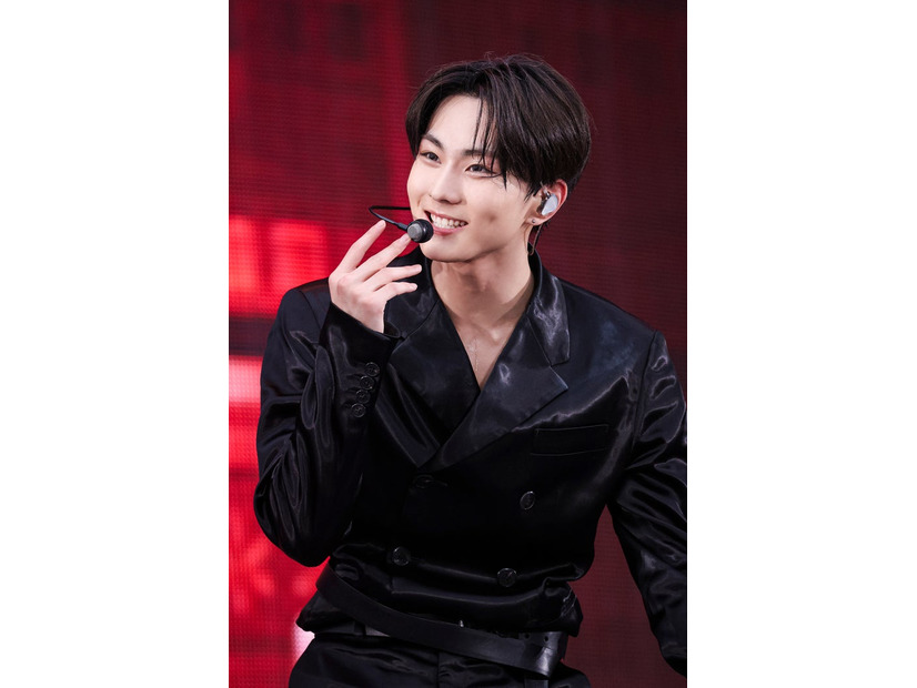 JUNGWON（ジョンウォン）「ENHYPEN WORLD TOUR ‘WALK THE LINE’ IN JAPAN -SUMMER EDITION-」（P）&（C）BELIFT LAB Inc.