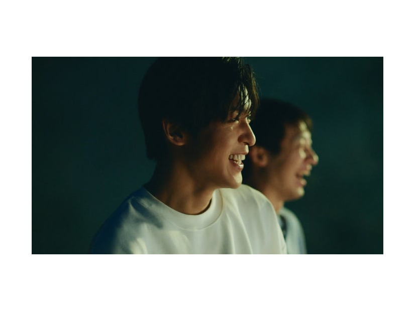 目黒蓮／新CM「夏の影」篇より（提供写真）
