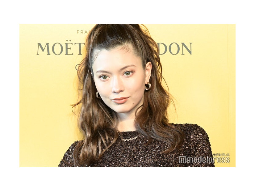 イメチェン前の八木アリサ（C）モデルプレス