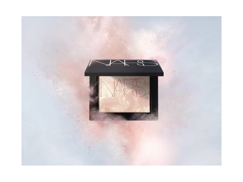 NARS、「ライトリフレクティング プリズマティックパウダー」新シェードが数量限定で登場！