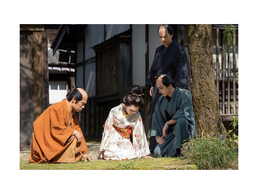 伊藤淳史、福原遥、横浜流星、染谷将太「べらぼう～蔦重栄華乃夢噺～」第28話（C）NHK