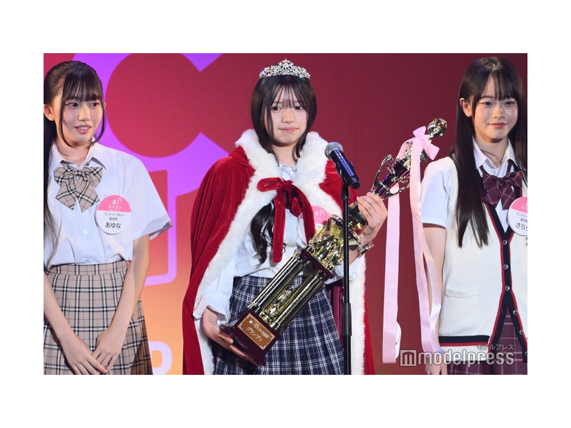 “日本一かわいい高校一年生”なんりさん（C）モデルプレス