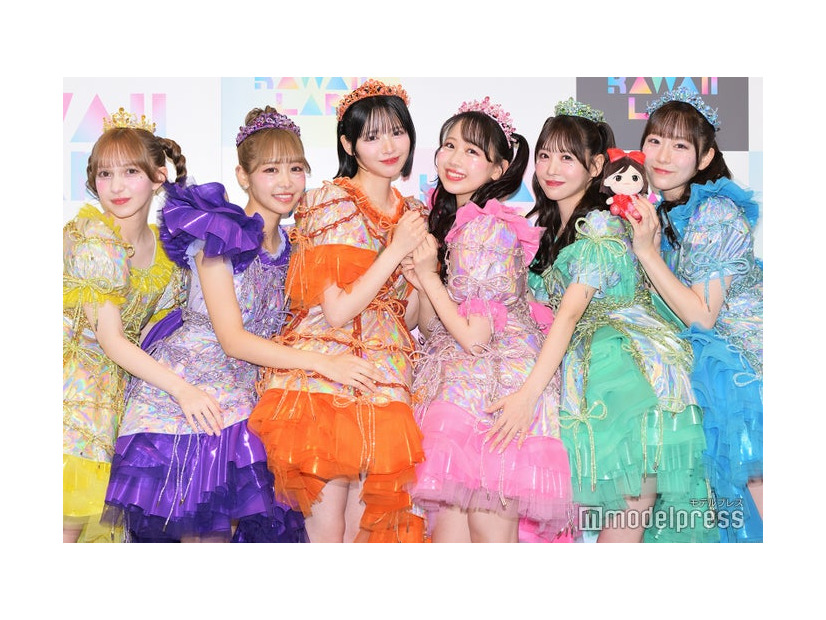 FRUITS ZIPPER／早瀬ノエル、仲川瑠夏、鎮西寿々歌、松本かれん、櫻井優衣、真中まな※月足天音は欠席（C）モデルプレス