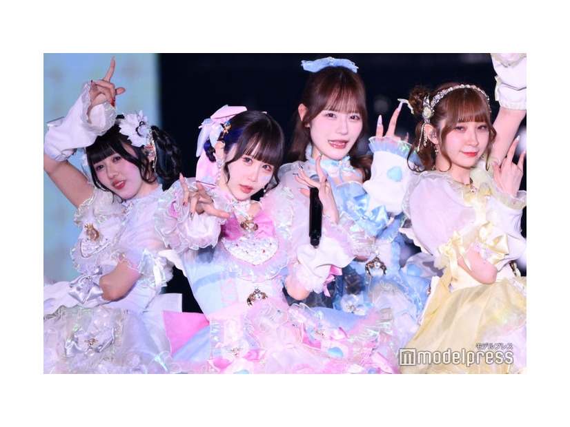 白咲りこ、ゆりにゃ、齊藤千夏、白愛ゆあ（C）モデルプレス
