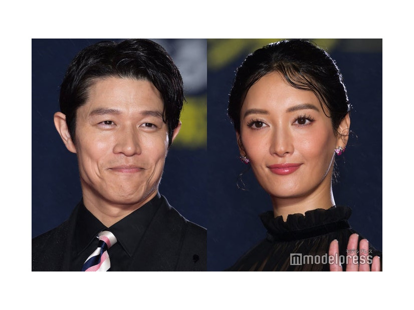 鈴木亮平、菜々緒（C）モデルプレス