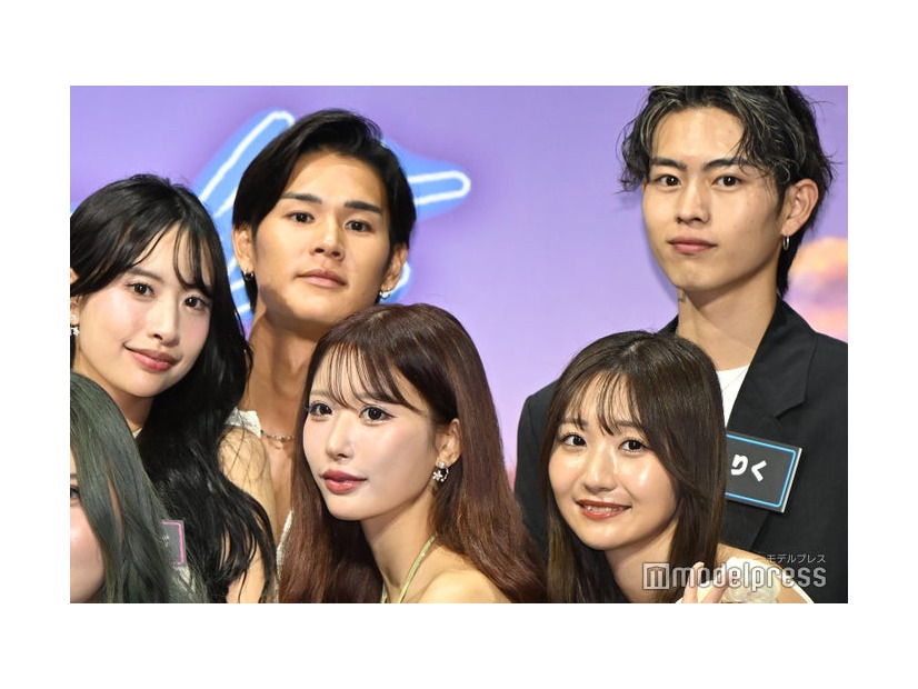 藤川らるむ、真子心太朗、伊藤桃々、sae、長島吏紅（C）モデルプレス