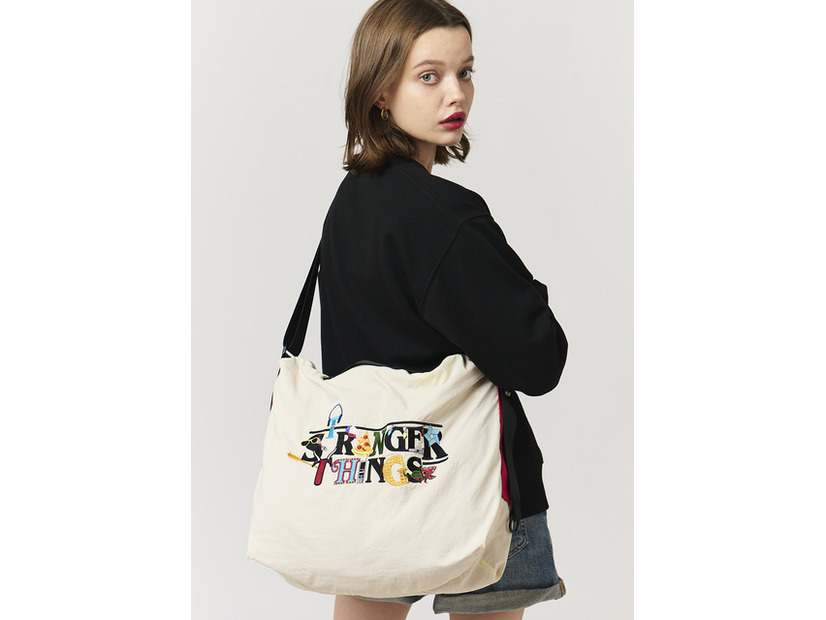 ナイロンショルダーバッグ ¥4,900