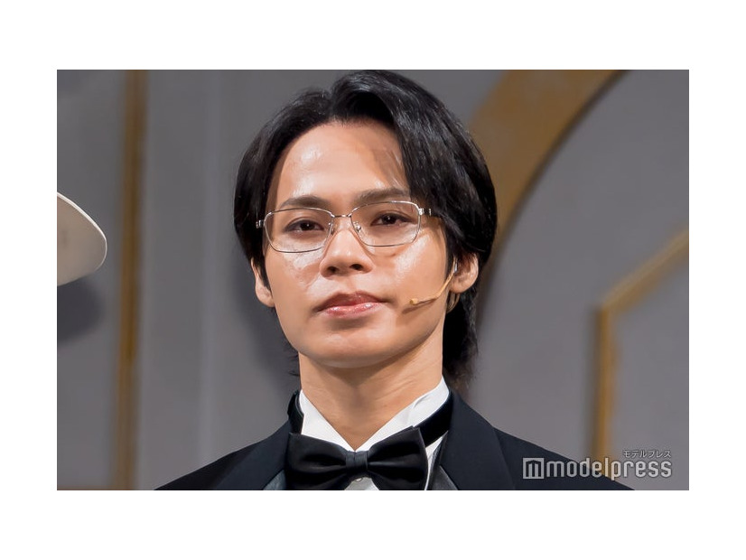 同じ影山役の櫻井翔からのエールに喜ぶ上田竜也（C）モデルプレス