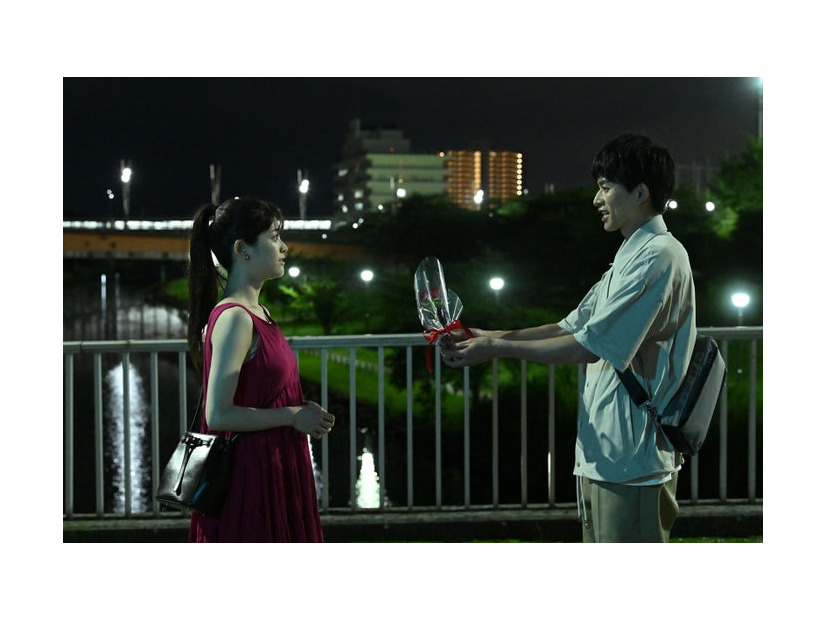 松村沙友理、白洲迅（C）NTT DOCOMO, INC