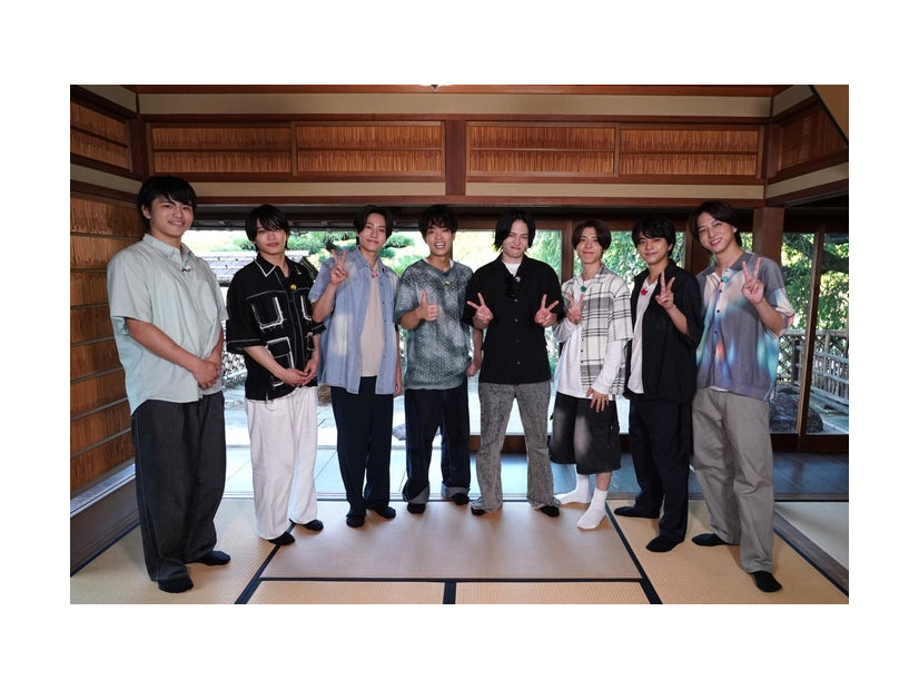 （左から）篠塚大輝、猪俣周杜、橋本将生、原嘉孝、菊池風磨、松島聡、佐藤勝利、寺西拓人（C）フジテレビ