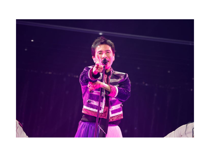 郷ひろみ／撮影：河村美貴（田中聖太郎写真事務所）