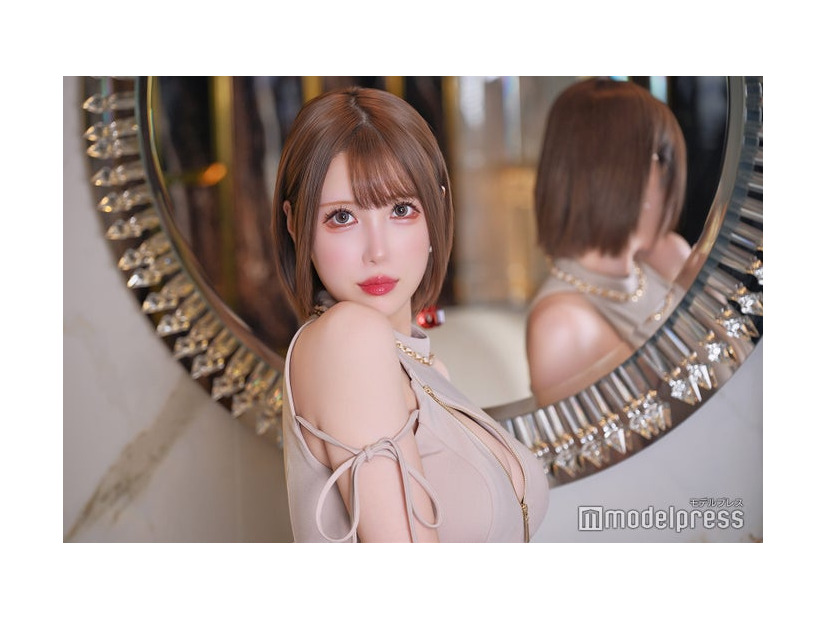 白崎那奈「妃翠」（C）モデルプレス