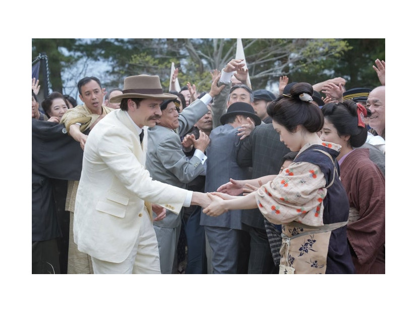 トミー・バストウ、高石あかり、円井わん「ばけばけ」第22話（C）NHK