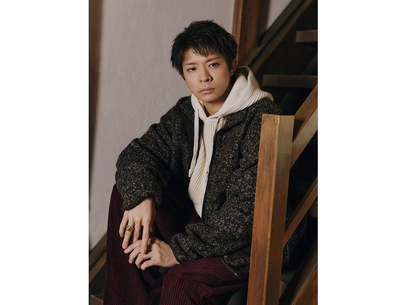 岸優太「BANANA REPUBLIC HOLIDAY 2025」（提供写真）