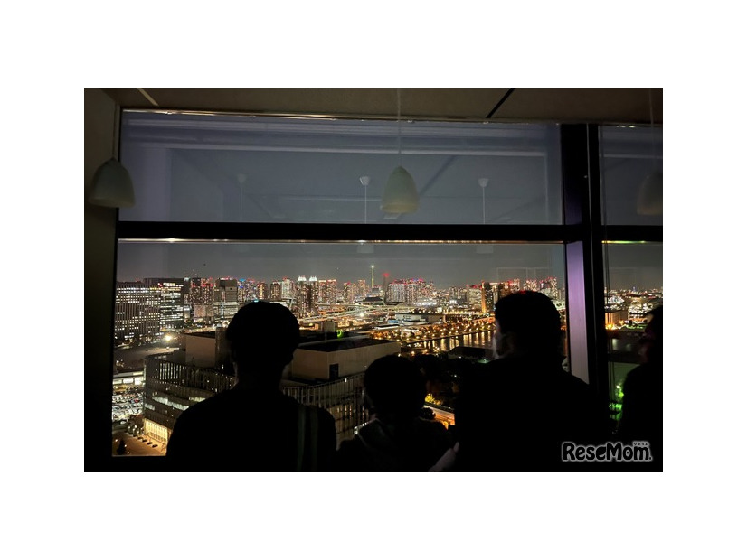 東京港夜景観賞ツアーでの夜景