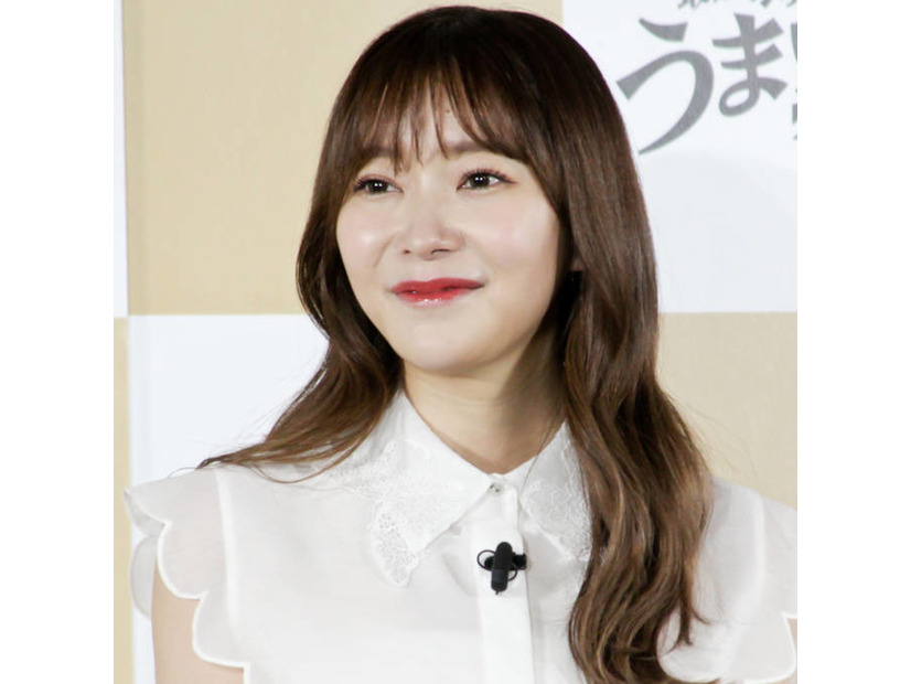 指原莉乃「めっちゃ可愛くて」美容家も絶賛！秋にも似合うリキッドチーク