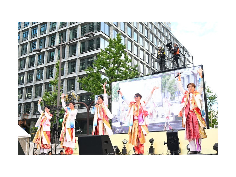 SUPER EIGHT（提供写真）