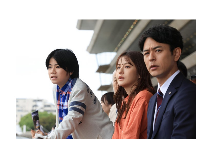 三浦綺羅、松本若菜、妻夫木聡「ザ・ロイヤルファミリー」 第5話（C）TBSスパークル／TBS