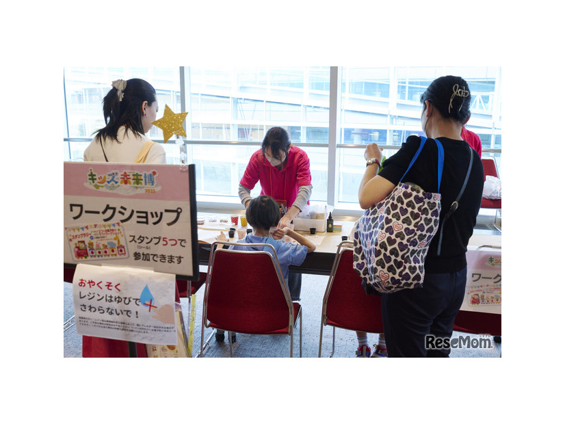 レジンのワークショップコーナー