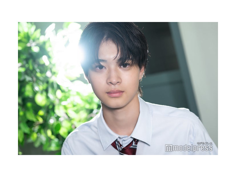 モデルプレスのインタビューに応じた西小路侑汰くん（C）モデルプレス