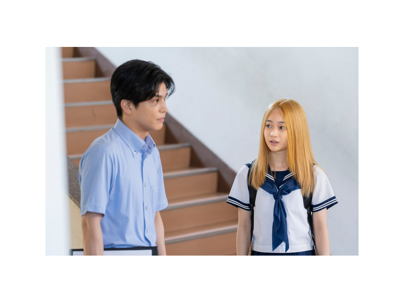 『金髪』©2025 「金髪」製作委員会