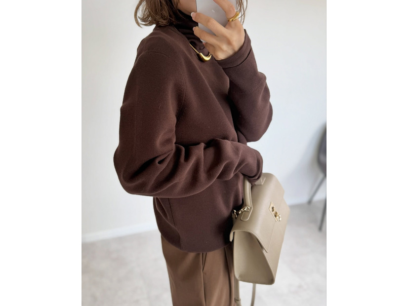 旬のブラウンコーデは【ユニクロ×GU】の人気アイテムで叶う！素材感の違いを楽しんで【40代の毎日コーデ】