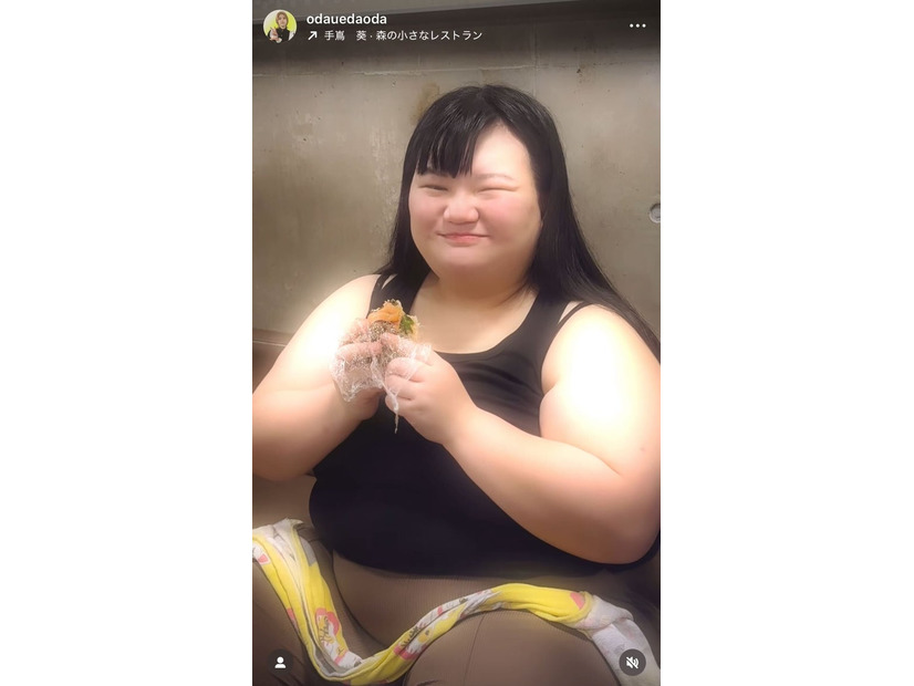 植田紫帆／オダウエダ小田結希Instagramより