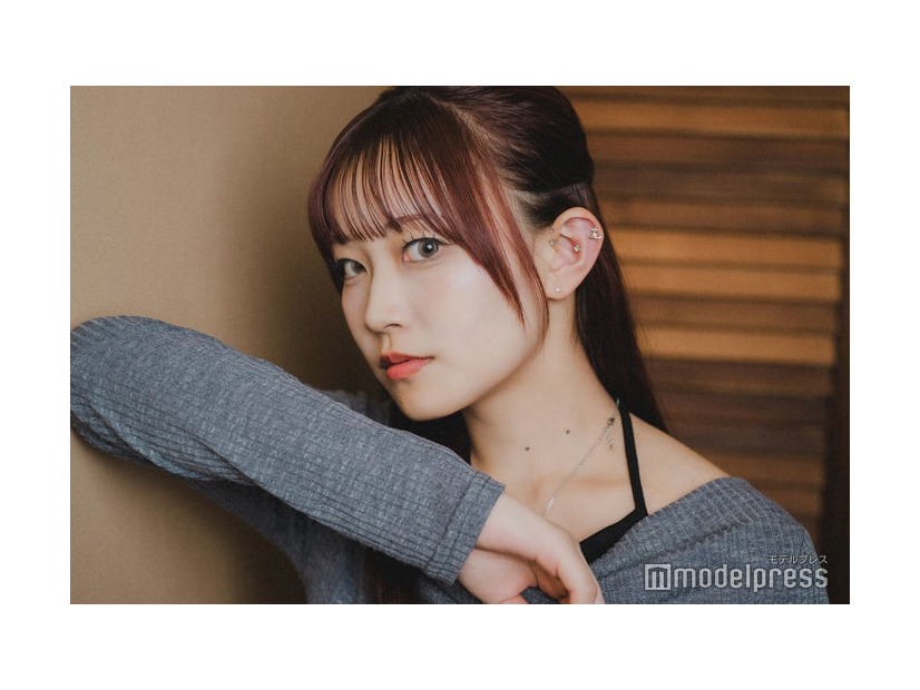 モデルプレスのインタビューに応じた山田千愛さん（C）モデルプレス